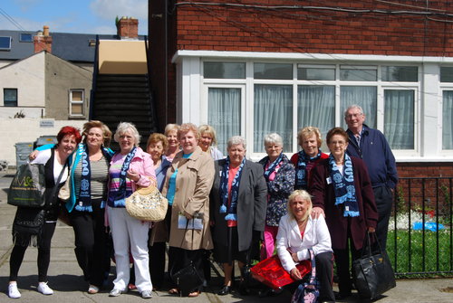 Dolphin park residents and workers 